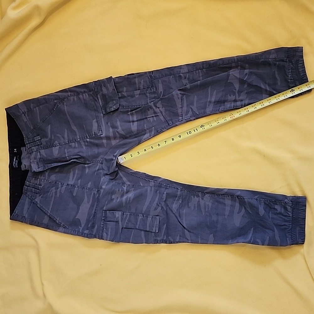 COTTON ON Camo Cuffed Cargo Jogger Pants